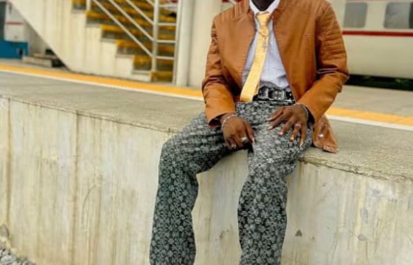 King Hemjay Ft. King Soundboi – Lagos Party Deluxe Download Mp3